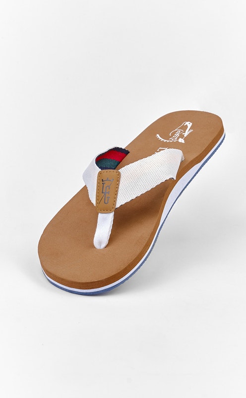 Chinelo Cartaya | Crudo