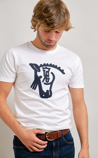 Camiseta Relincho | Blanco & Marino