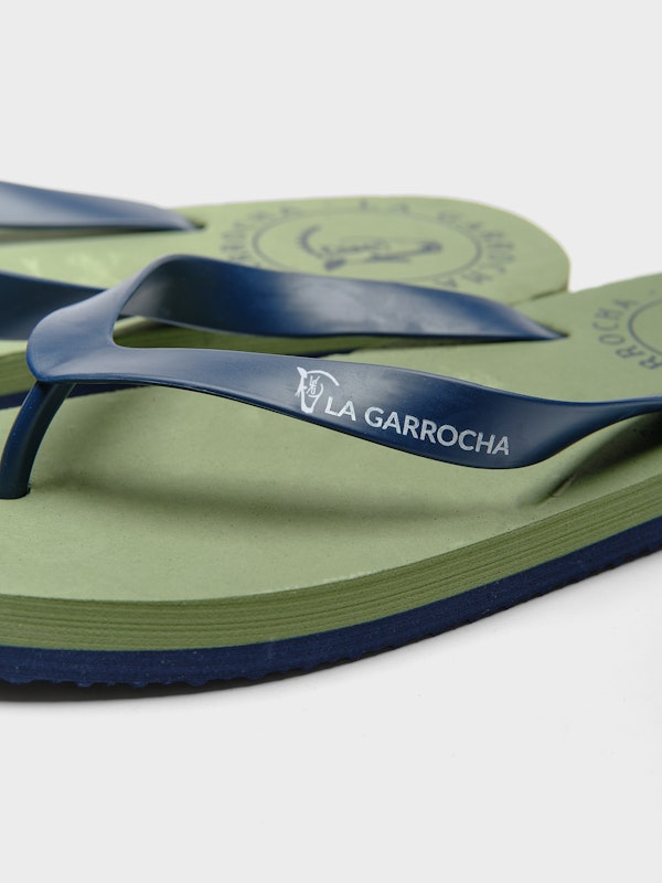 Chinelo Brand | Salvia