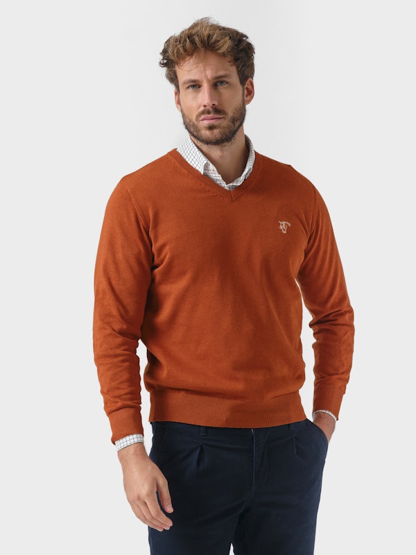 V-neck sweater with elbow patch | Ámbar