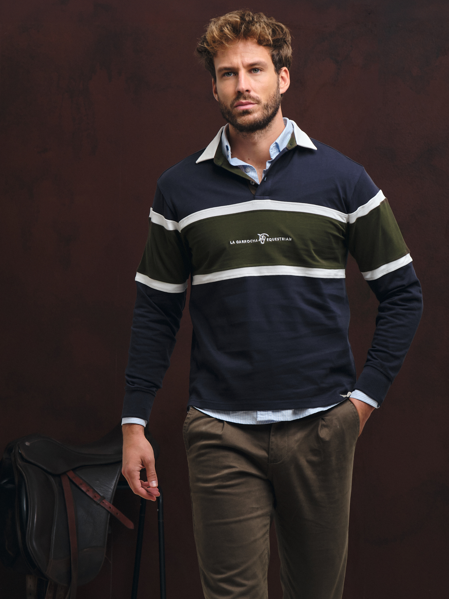 Polos fashion modernos para hombre