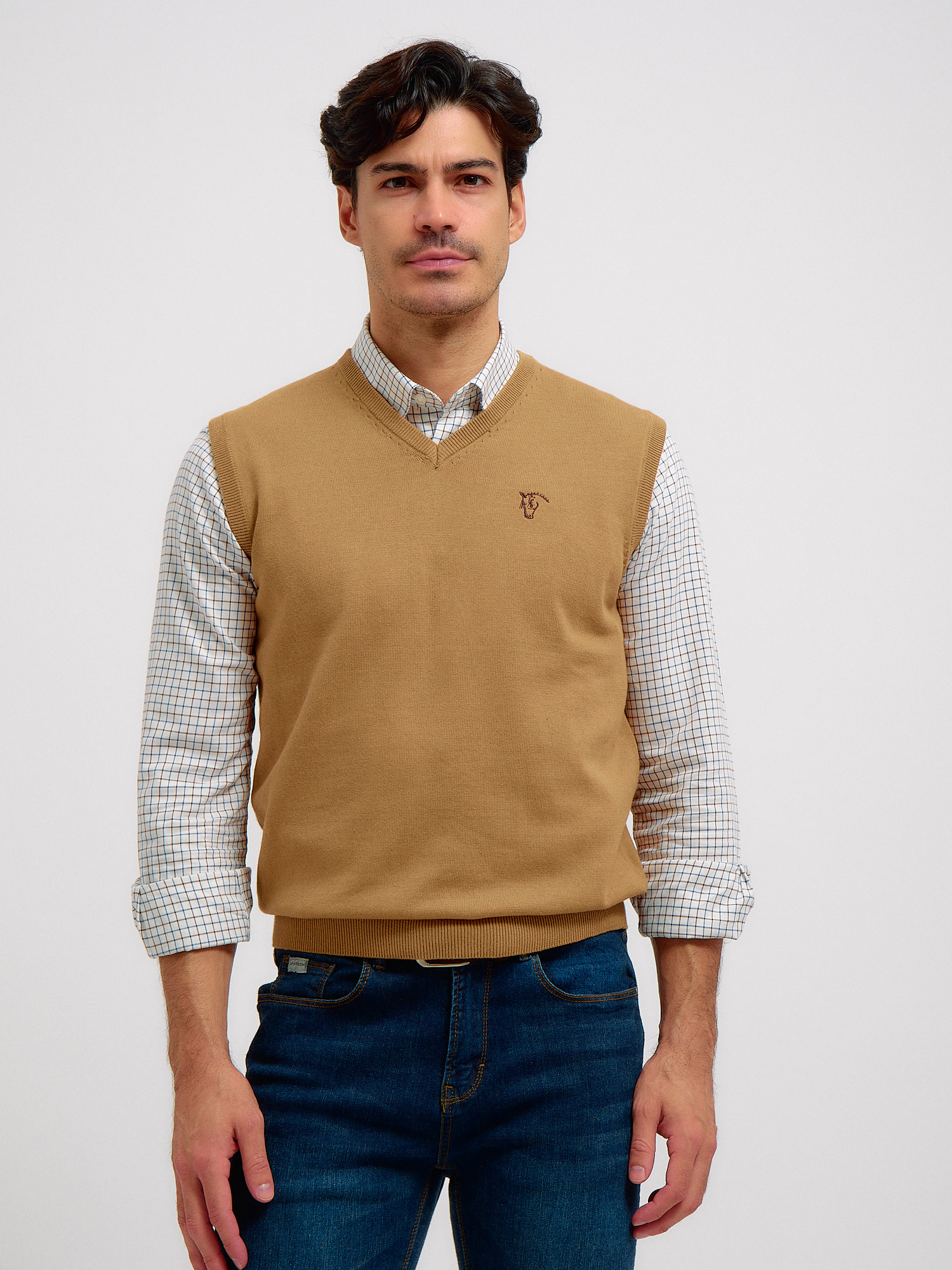 knitted vest | Camel