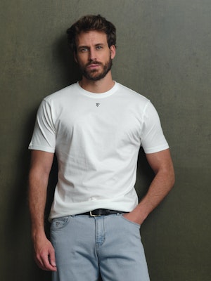 EQ Basic T-shirt | Crudo