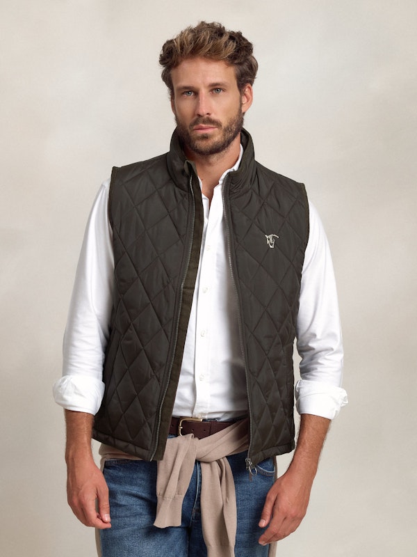 Diamond Quilted Vest | Carbón