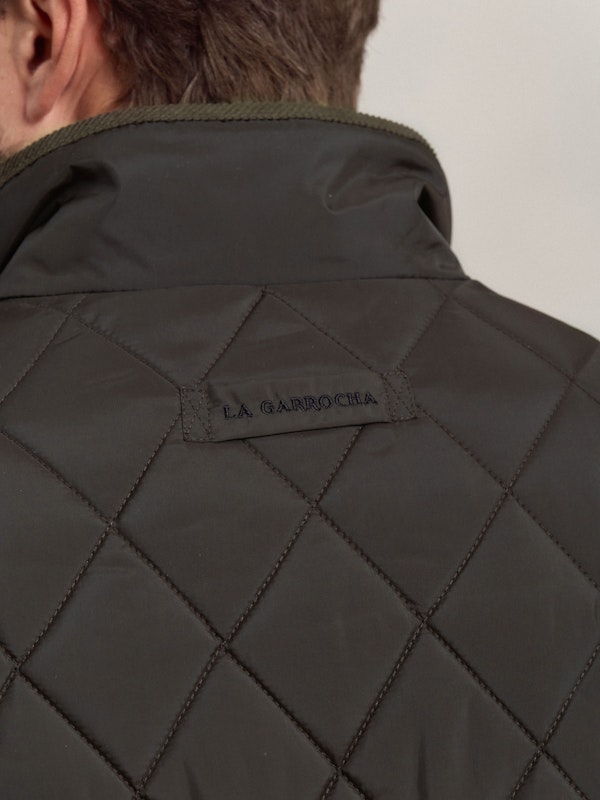 Diamond Quilted Vest | Carbón