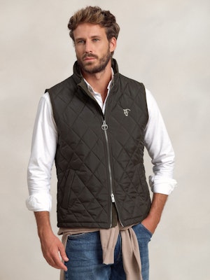 Diamond Quilted Vest | Carbón