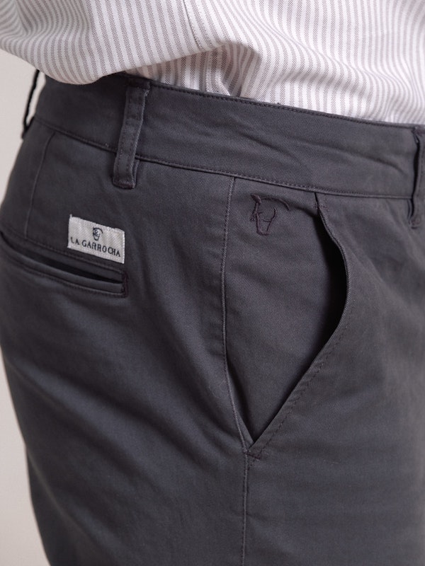 Chino Slim-Fit | Plomo