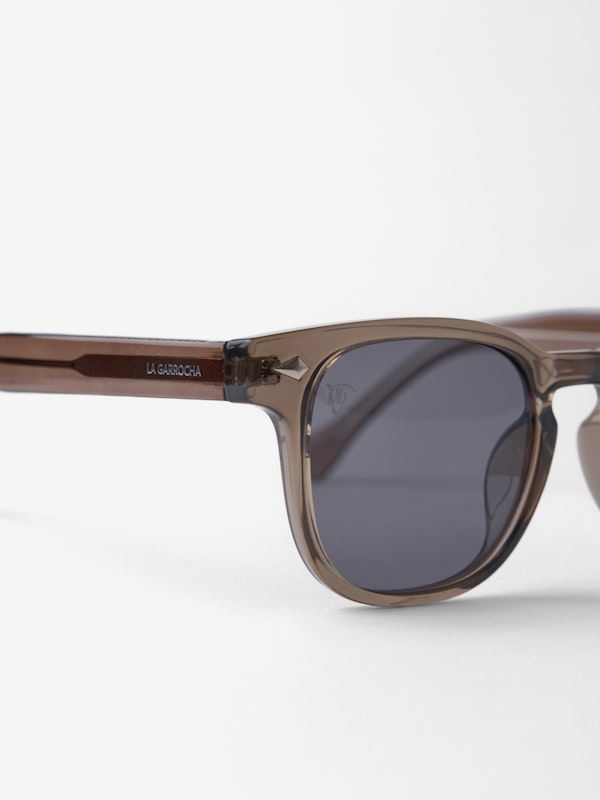 Vadella Sunglasses | Oliva