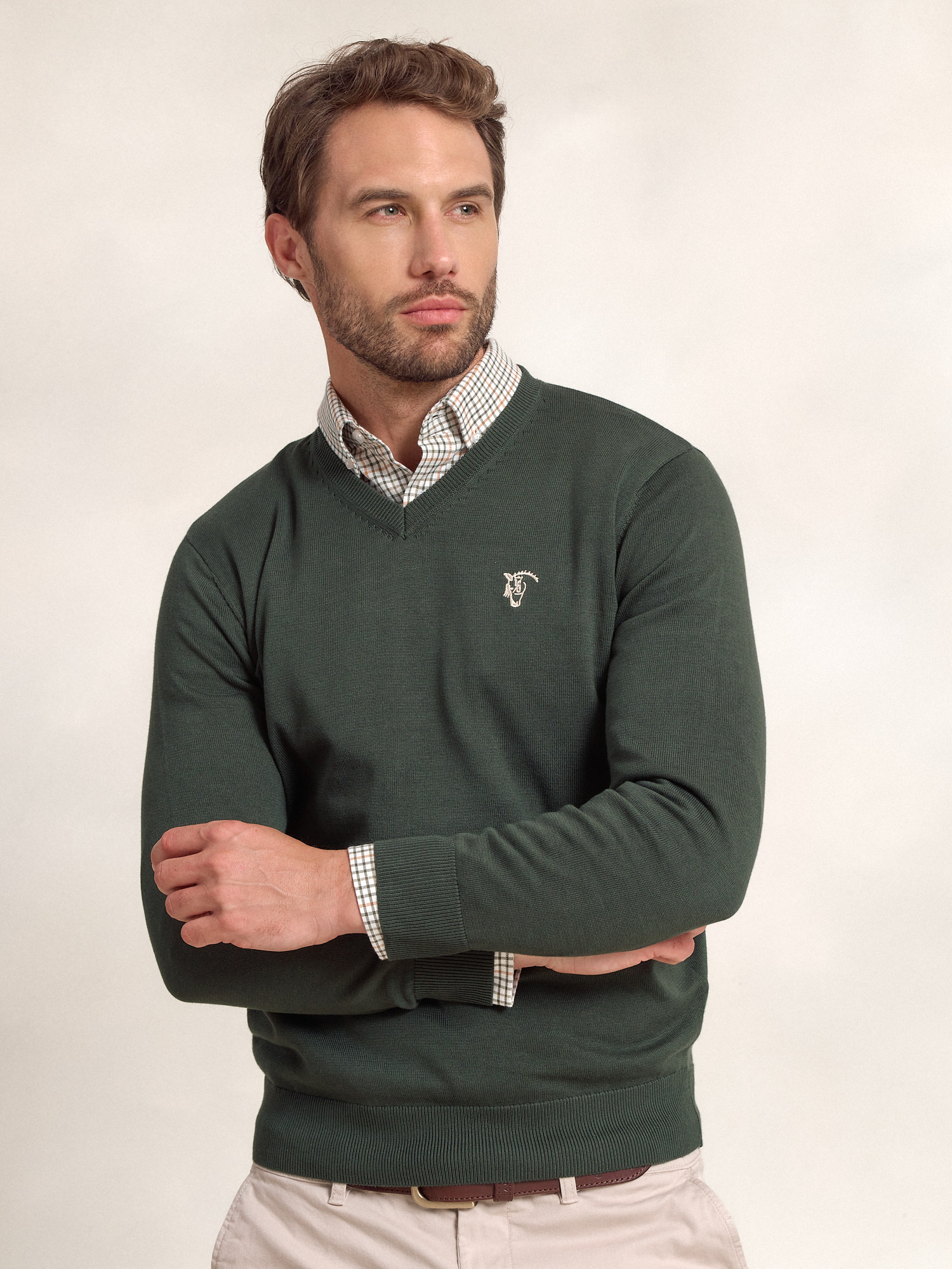 Sweater com decote em V | Abeto