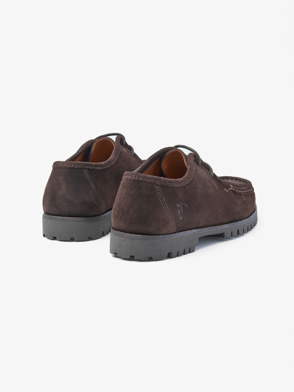 Sapato com atacadores