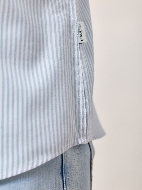 Camisa Oxford Listrada | Azul Celeste