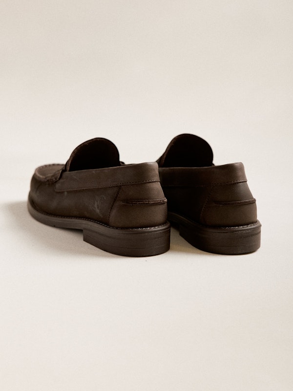 Sapato Castellano Nobuk